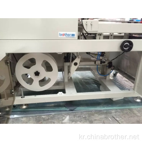 Brother Automatic L Bar Shrink Wrap Cutting Machine FQL450LA 밀봉 절단 절단 수축 플라스틱 패키징 실러 케이스